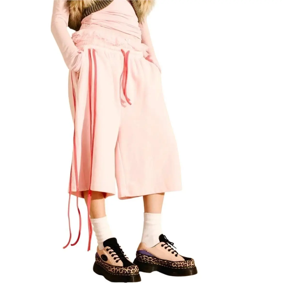 Dr. Martens shoes - Devon Flower Low Top - Devon Flower Low Top - Pink 1