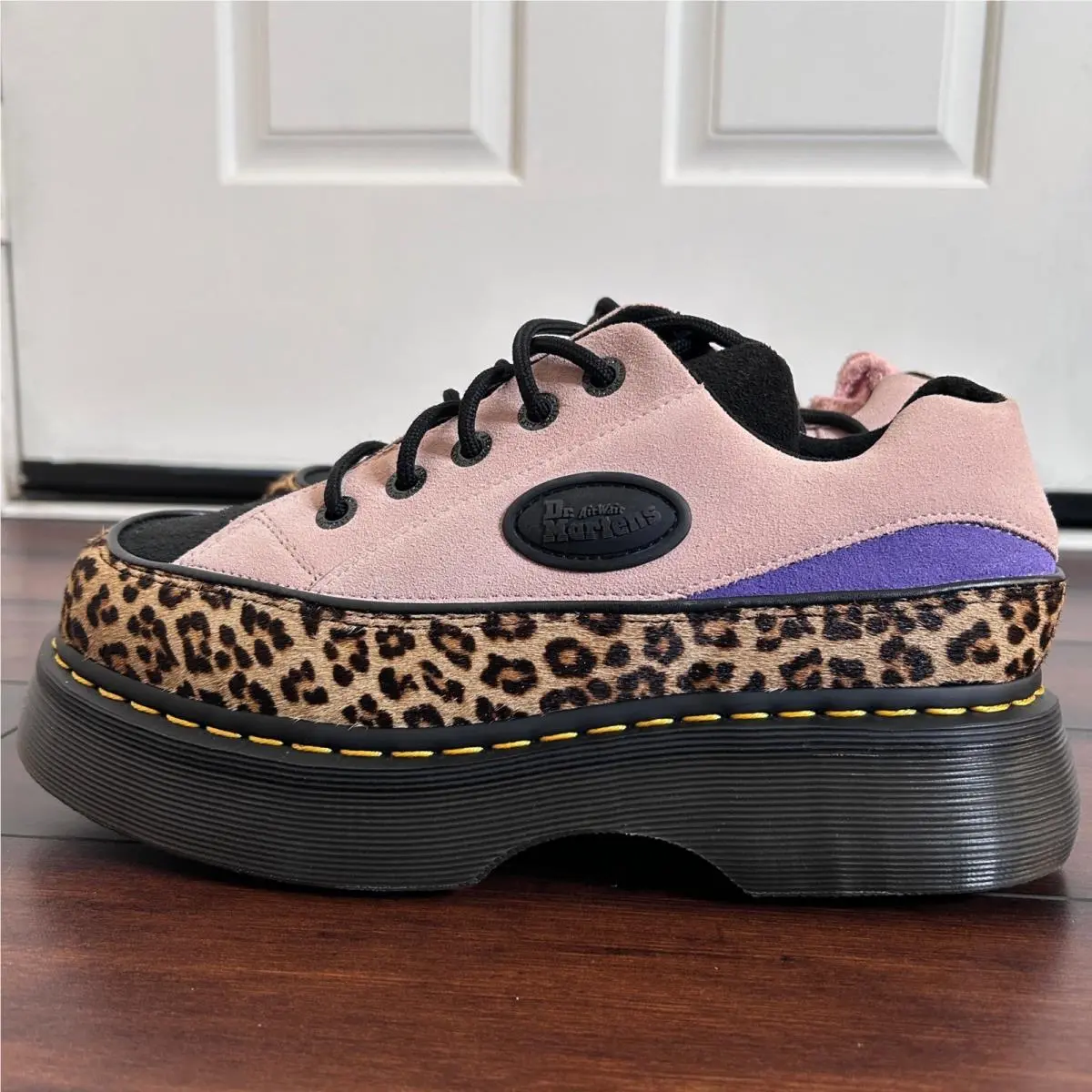 Dr. Martens shoes - Devon Flower Low Top - Devon Flower Low Top - Pink 5