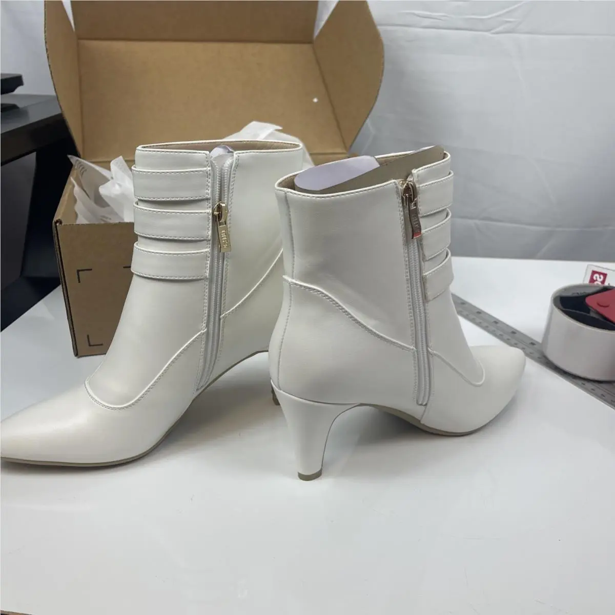 Dr. Martens shoes - White 1
