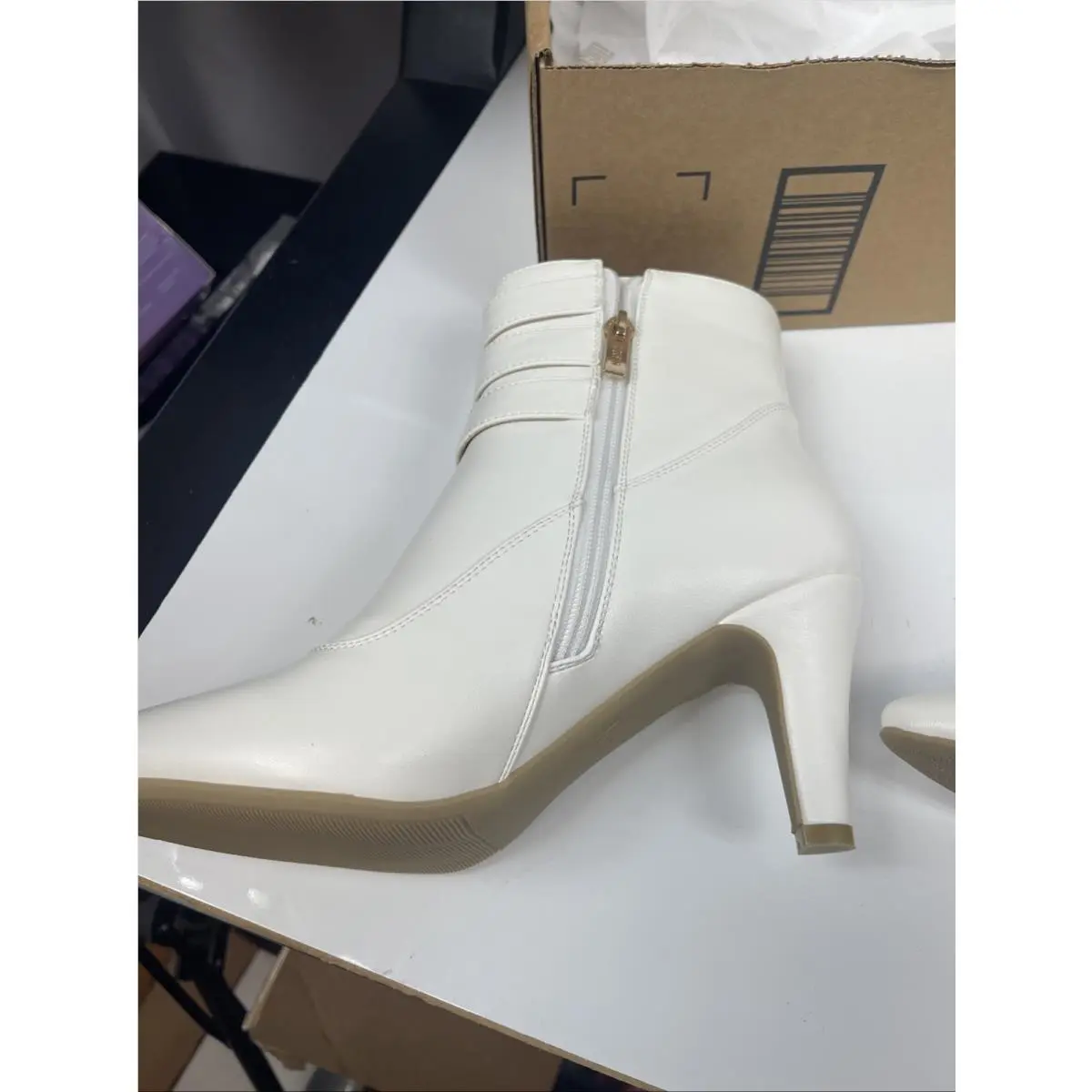 Dr. Martens shoes - White 5