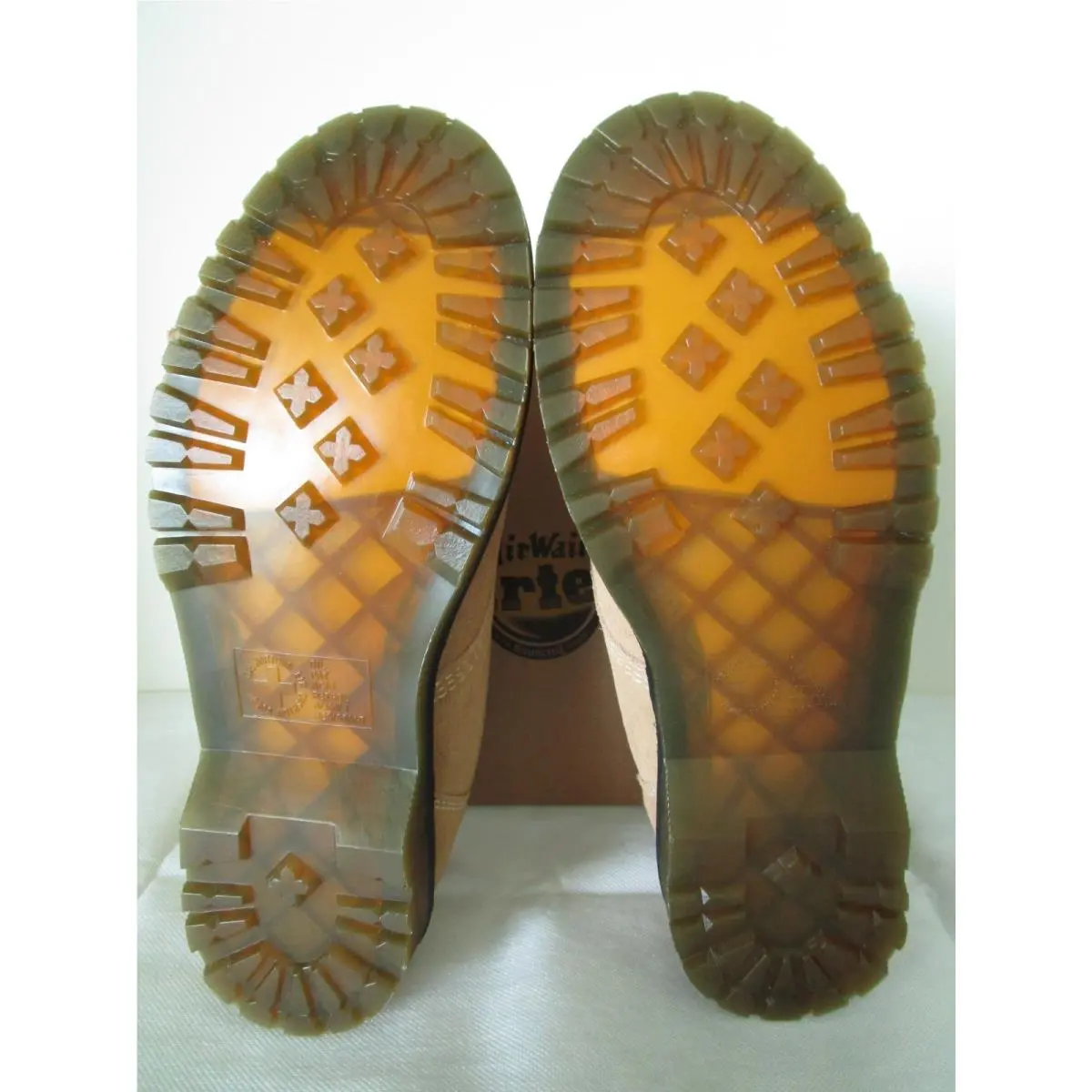 Dr. Martens shoes - DR. MARTENS 8053 WAXY BRONX SUEDE - SAVANNAH TAN (UPC: 190665741070) 10