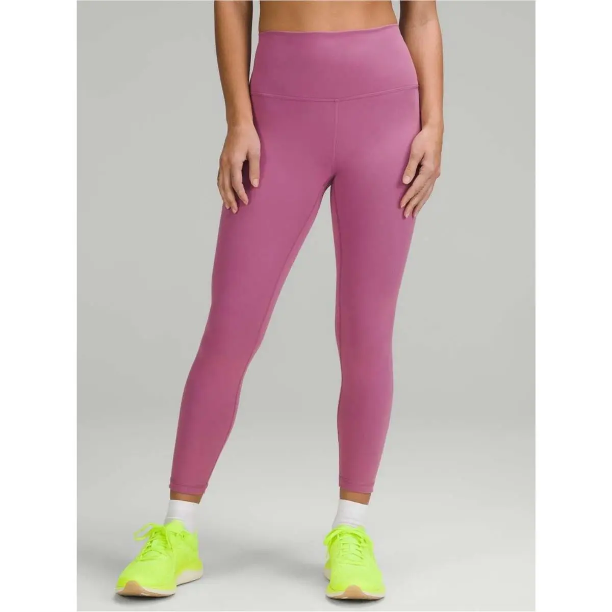 Lululemon Wunder Train High-rise Tight with Pockets 25 Size 4Velvet Dust