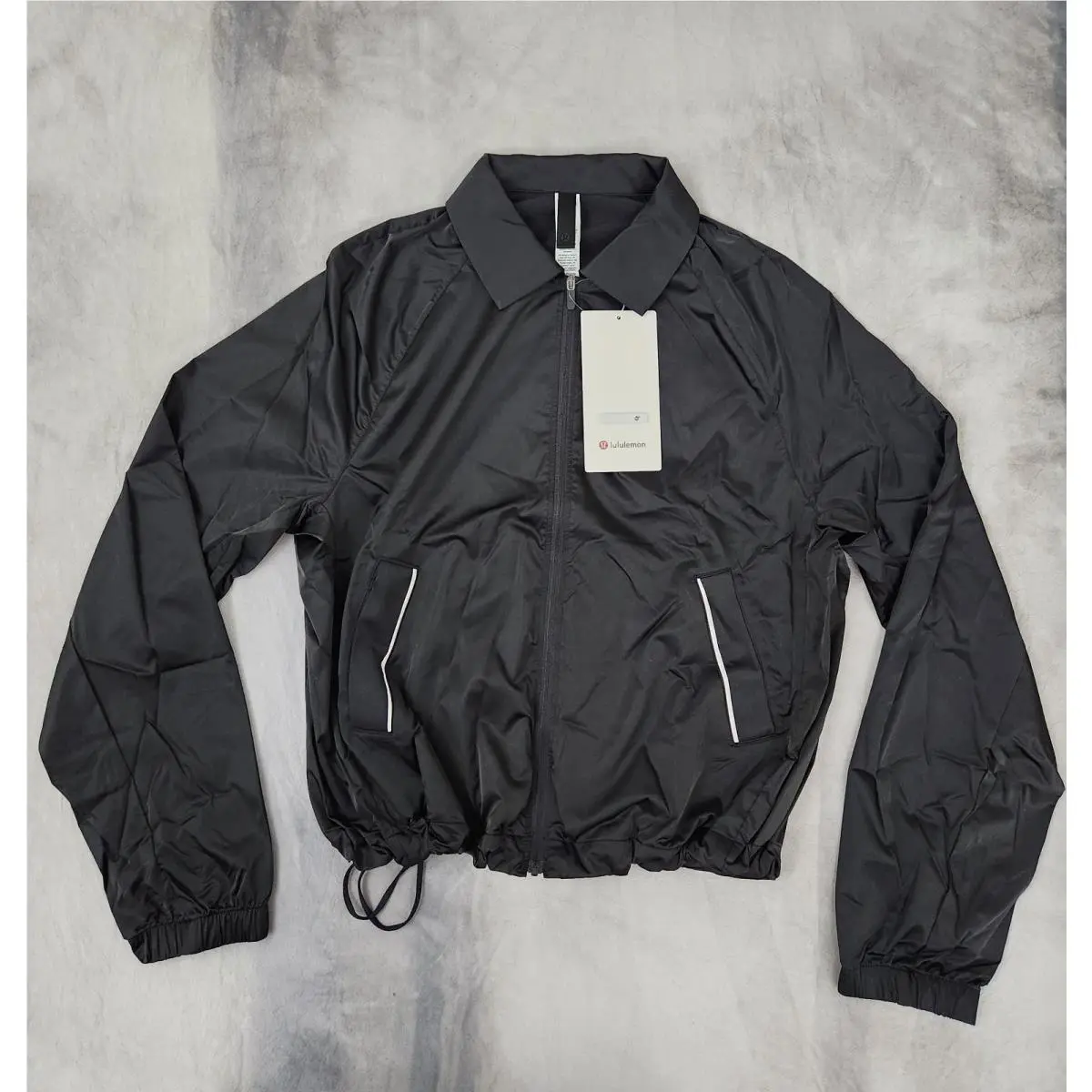 Lululemon Stretch Satin Nylon Jacket Women`s Size XS LW3IINS