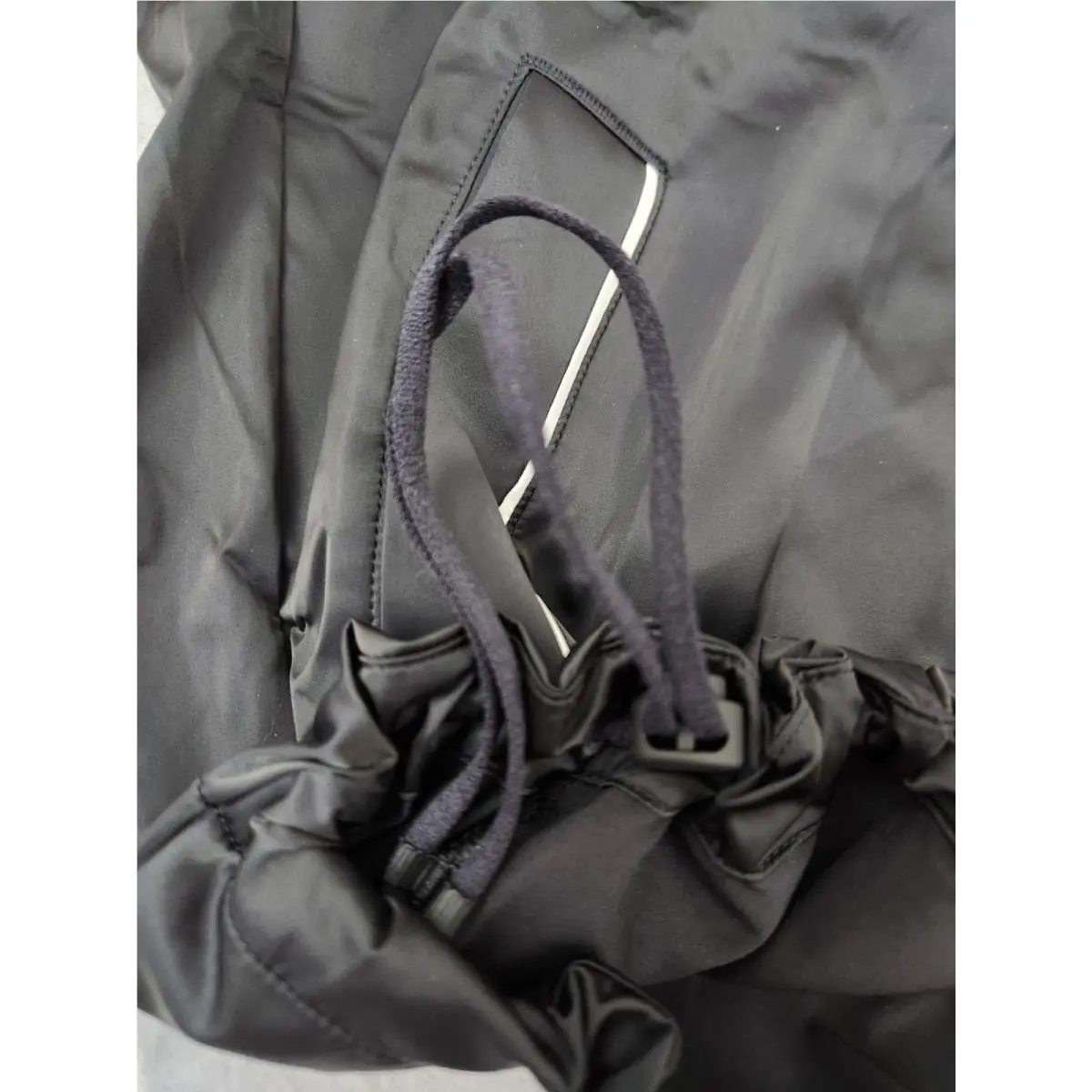 Lululemon clothing - Black/White 5