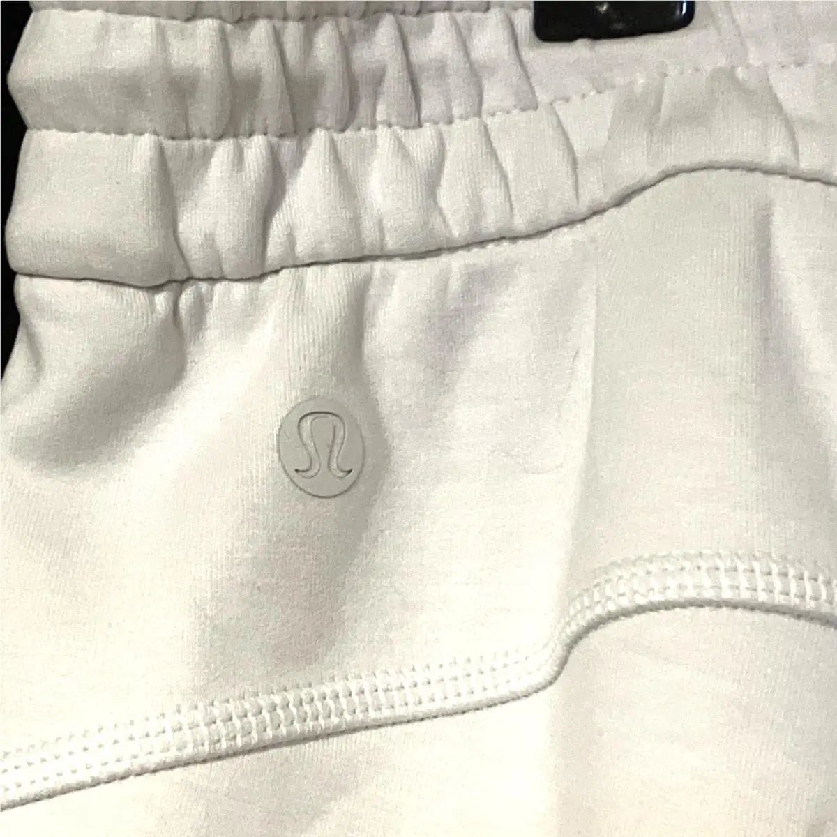 Lululemon clothing - White 5