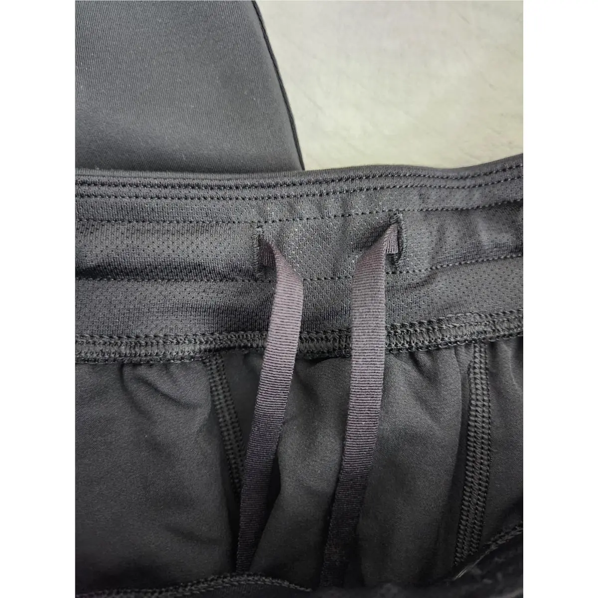 Lululemon clothing - Black 10