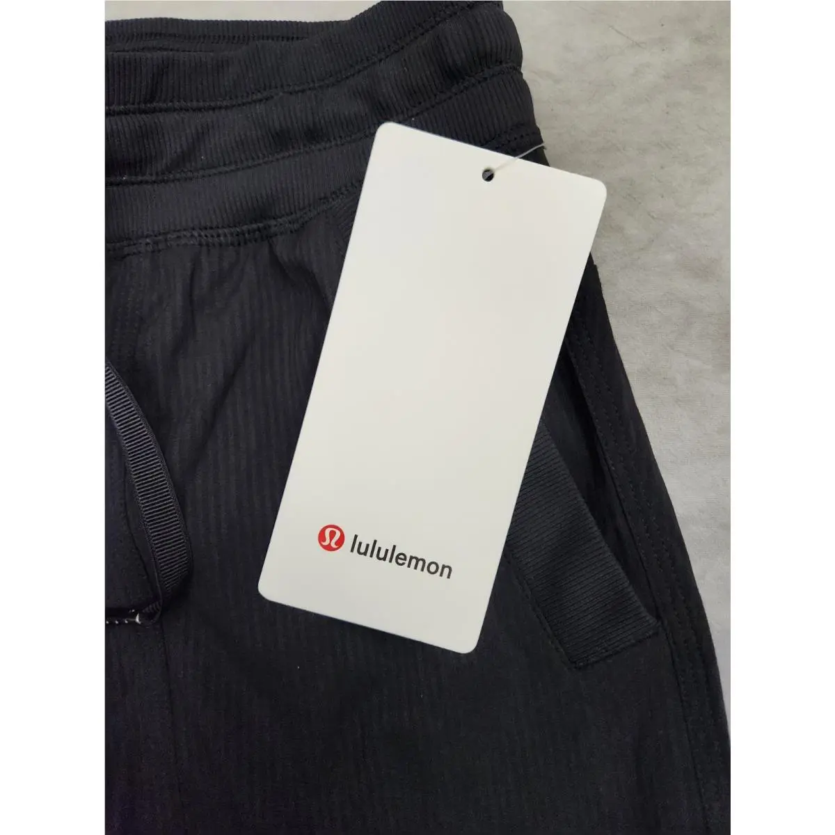 Lululemon clothing - Black 3