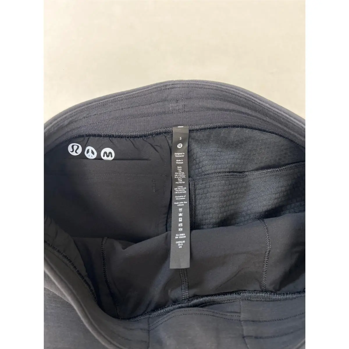 Lululemon clothing - Black 5