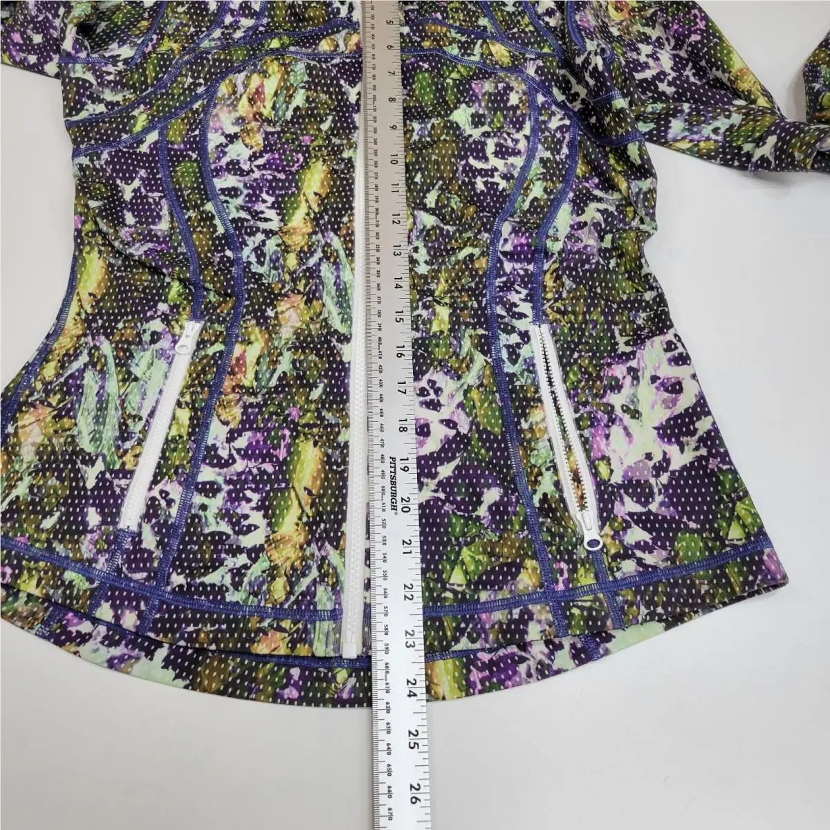 Lululemon clothing - Multicolor 3