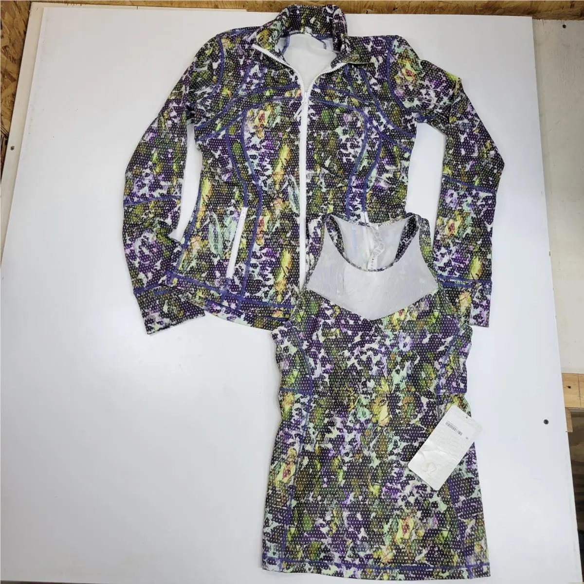 Lululemon clothing - Multicolor 0