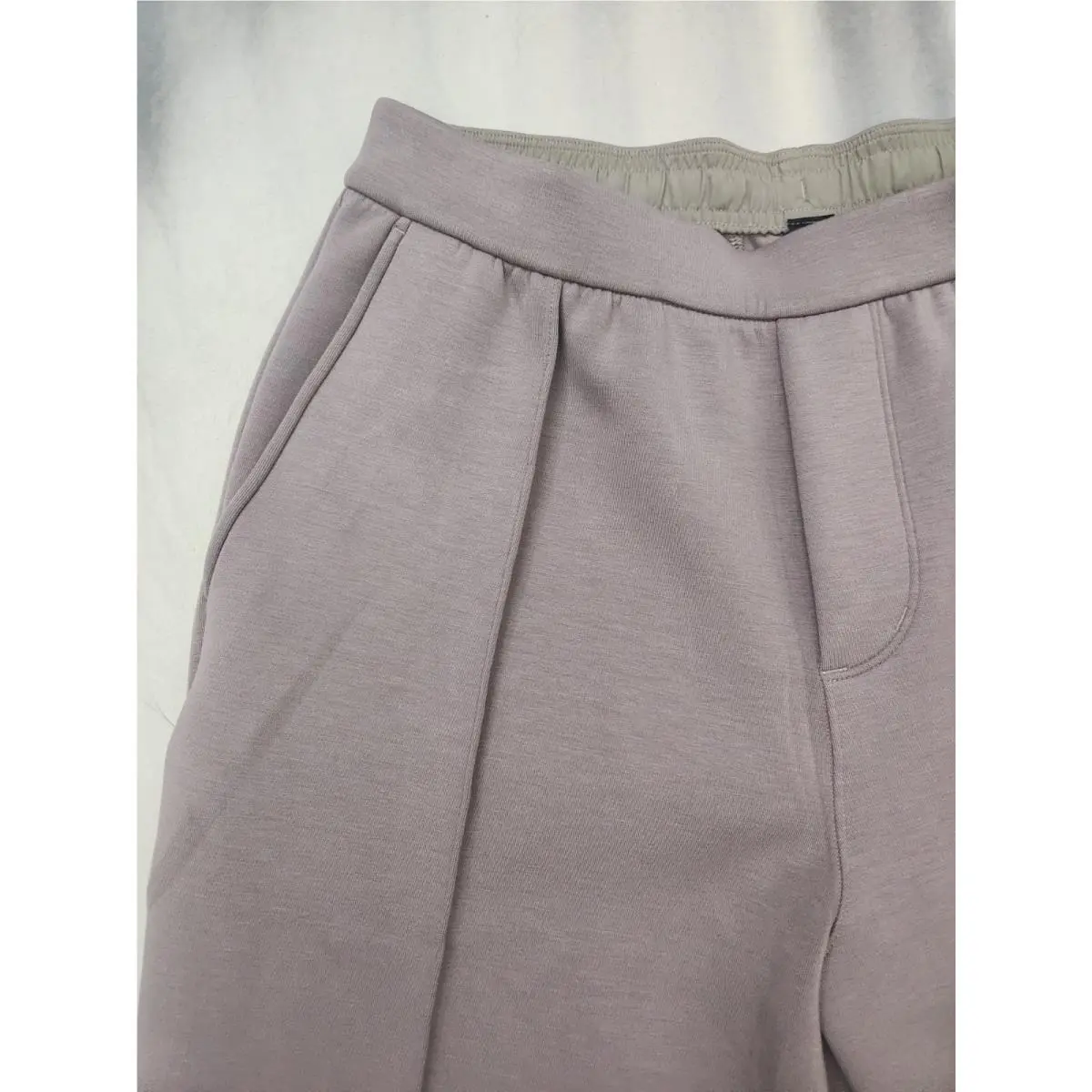 Lululemon clothing - Warm Ash Gray 1