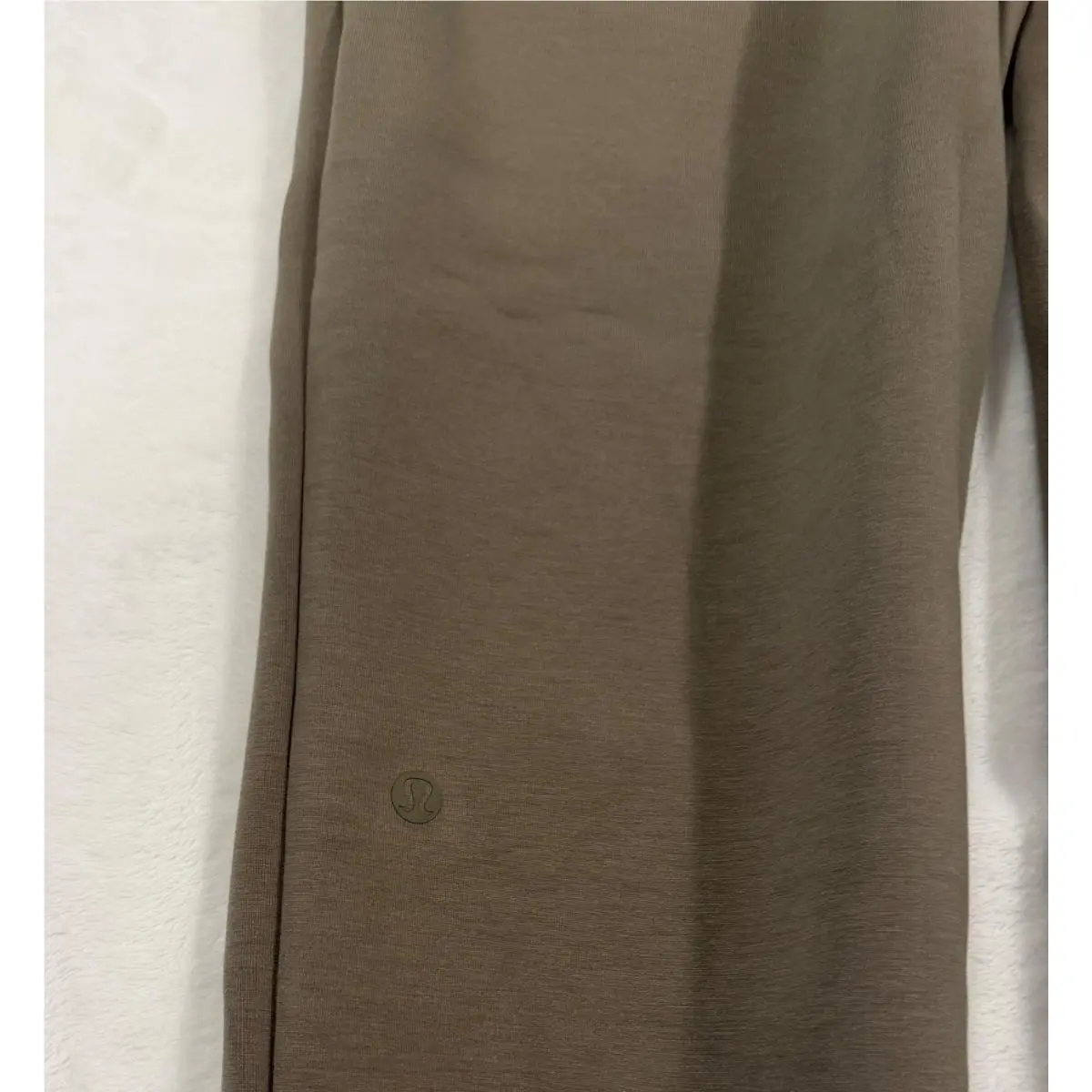 Lululemon clothing - Brown 1