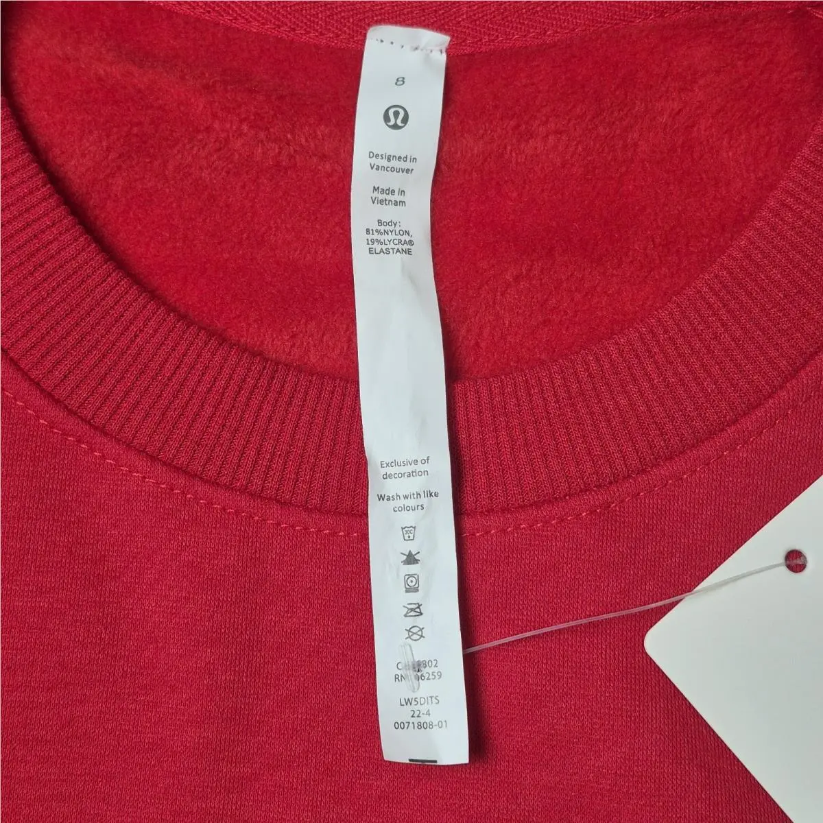Lululemon clothing - Red 5
