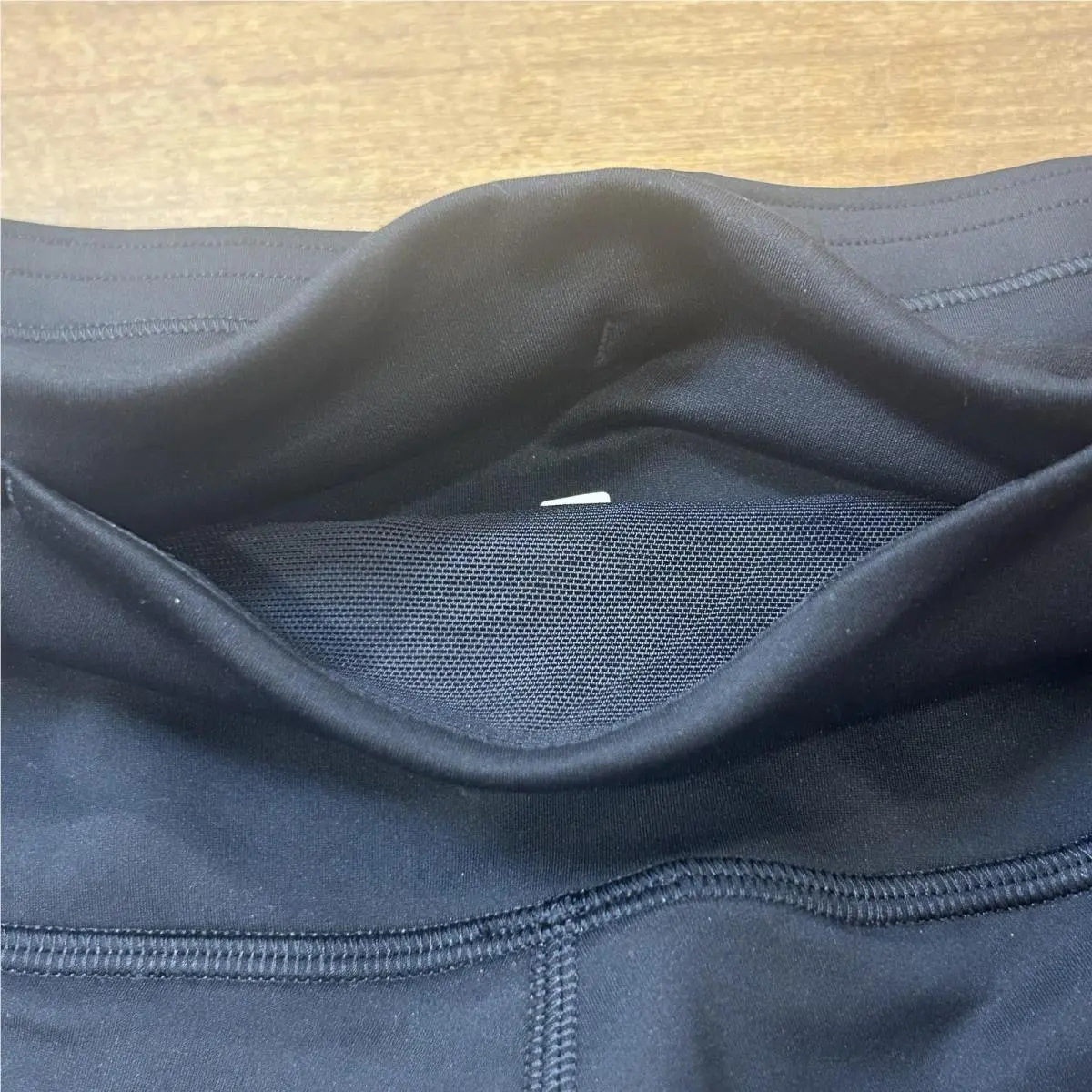 Lululemon clothing - Black 4