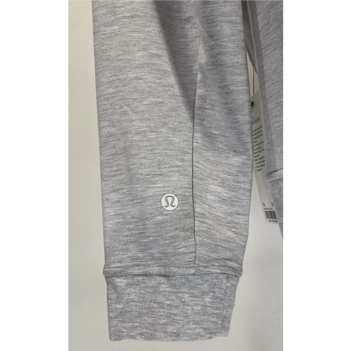 Lululemon clothing - LM3CNRS - Gray 7