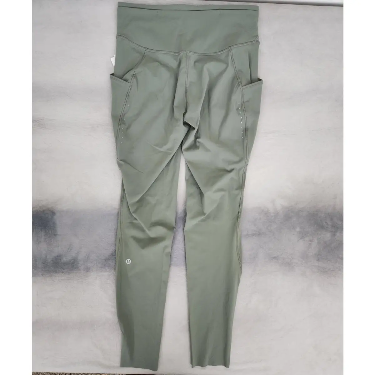 Lululemon clothing - Willow Leaf 9