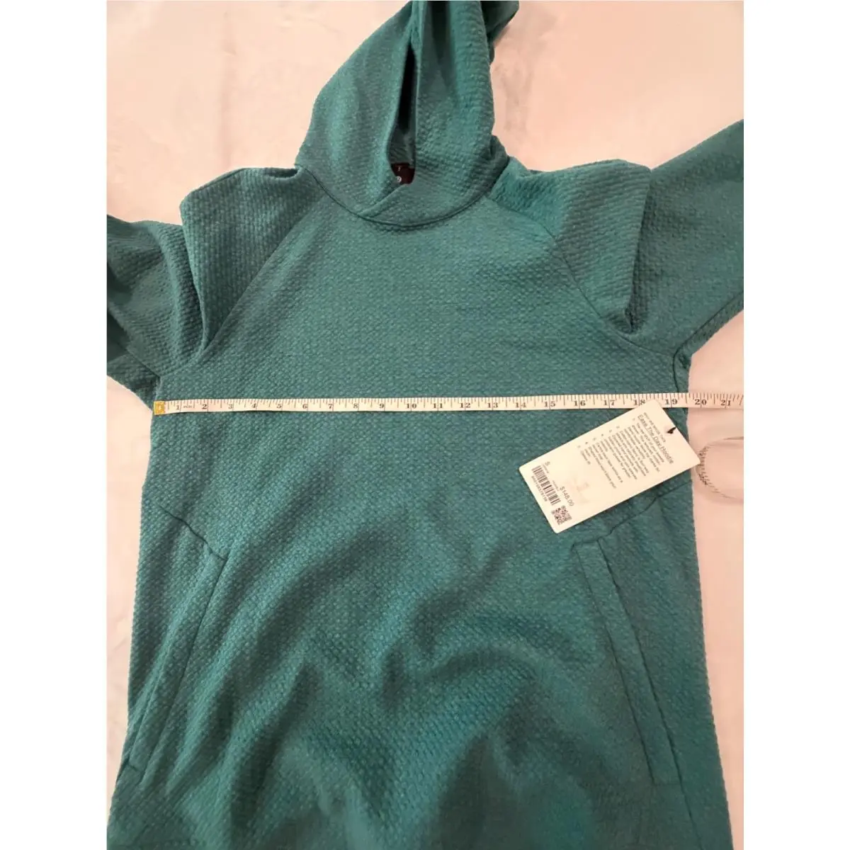 Lululemon clothing - Green 1