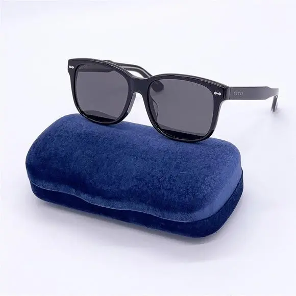 Gucci Unisex Black Sunglasses GG0050SA 001
