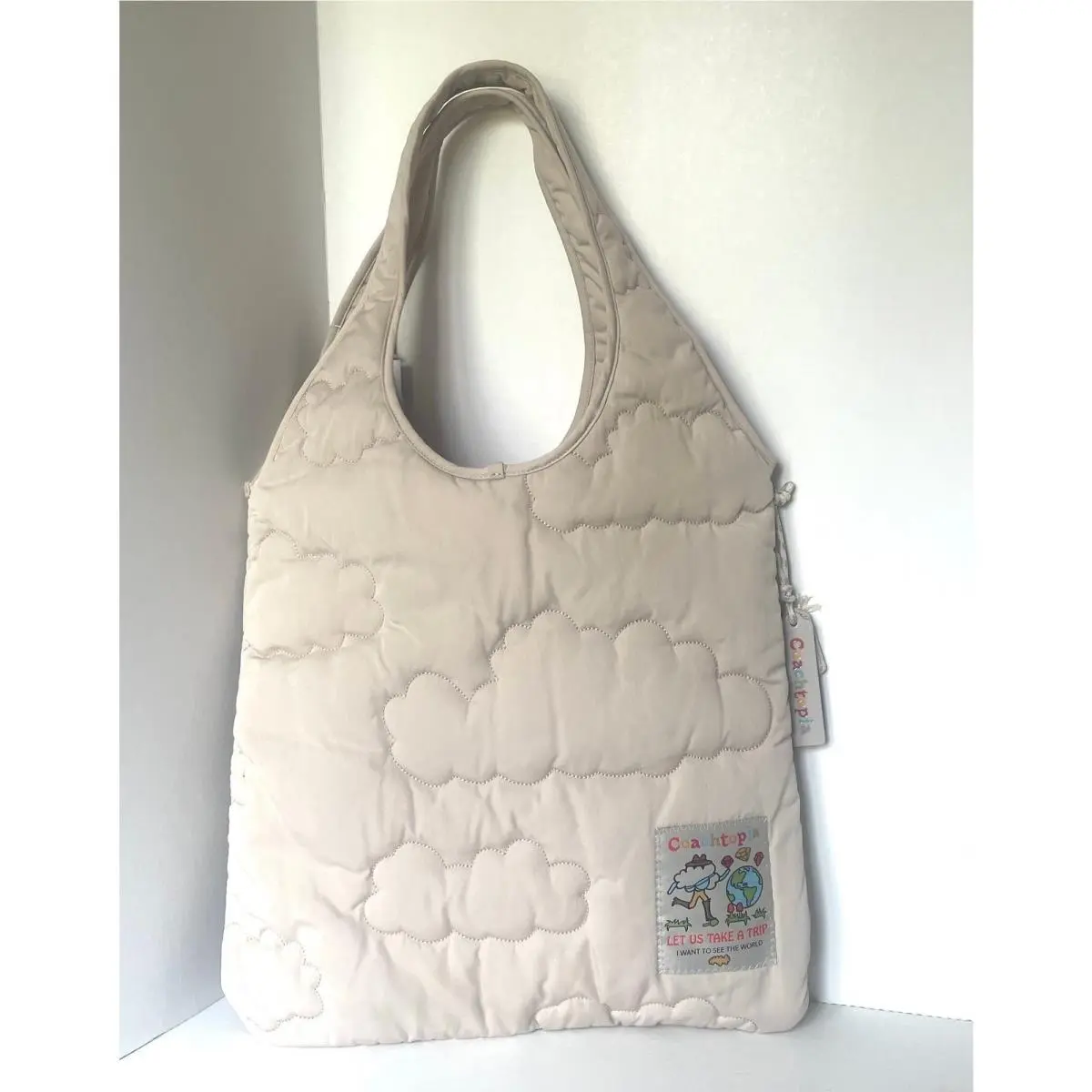 topia Loop Flat Tote CO668 Cloud Quilted Recycled Shoulder Bag by Coach
