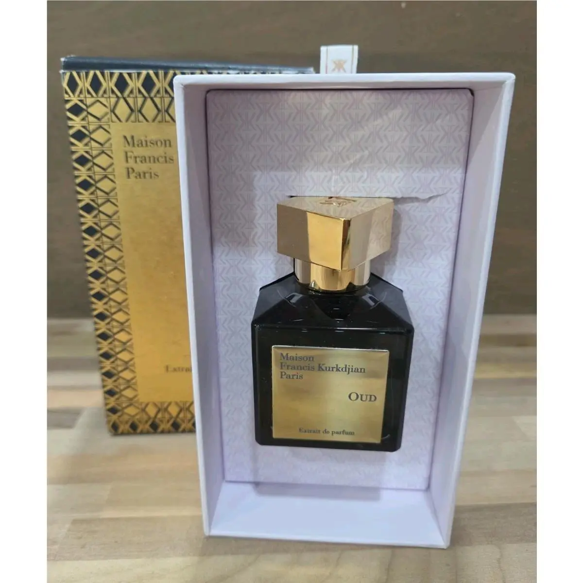 Maison Francis Kurkdjian Oud Extrait De Parfum Spray For Unisex 70ml 2.4 Oz