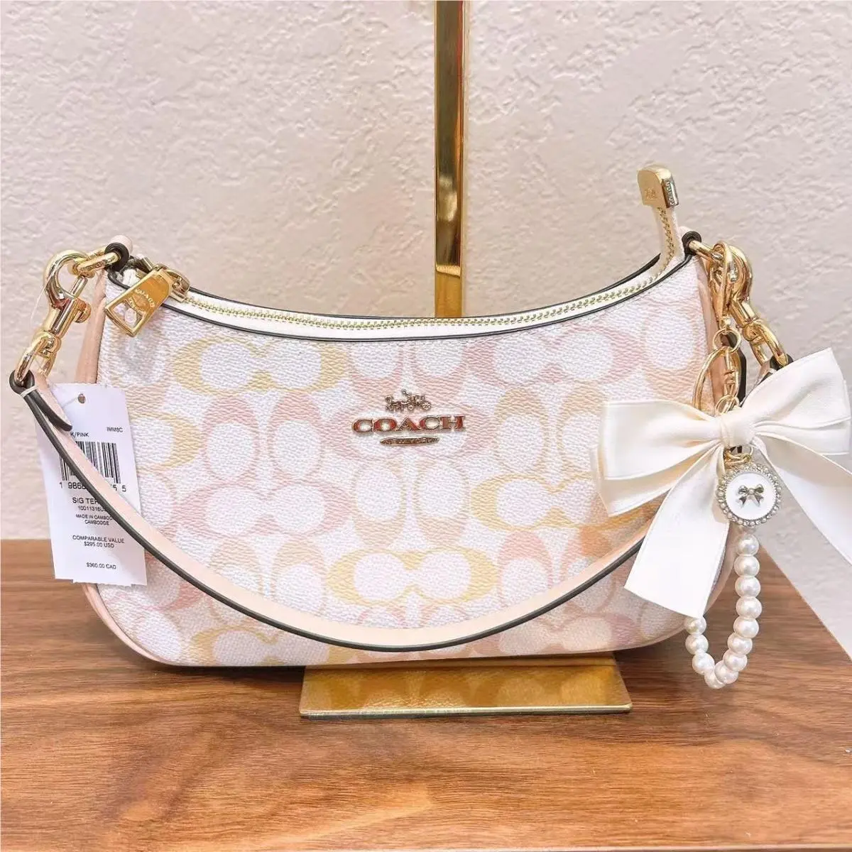 Coach Teri Shoulder Bag In Signature Canvas CDZ05 Gold/chalk/pink