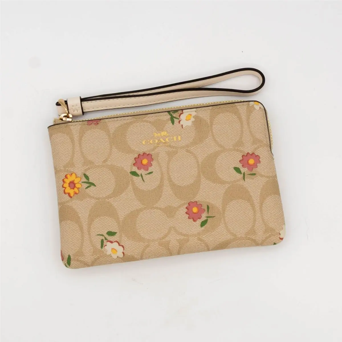 Coach Signature Canvas Ditsy Floral Classic Preppy Corner Zip Wristlet Wallet