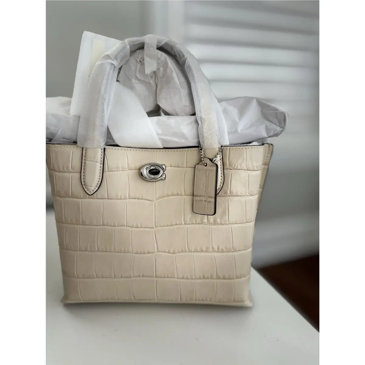 Coach Embossed Croc Willow Tote 24 Buff Tan Silver Hardware