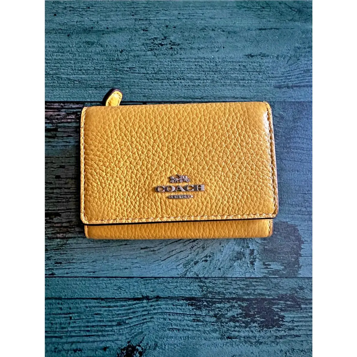 Coach CM238 Micro Small Trifold Wallet Retro Yellow Pebbled Leather