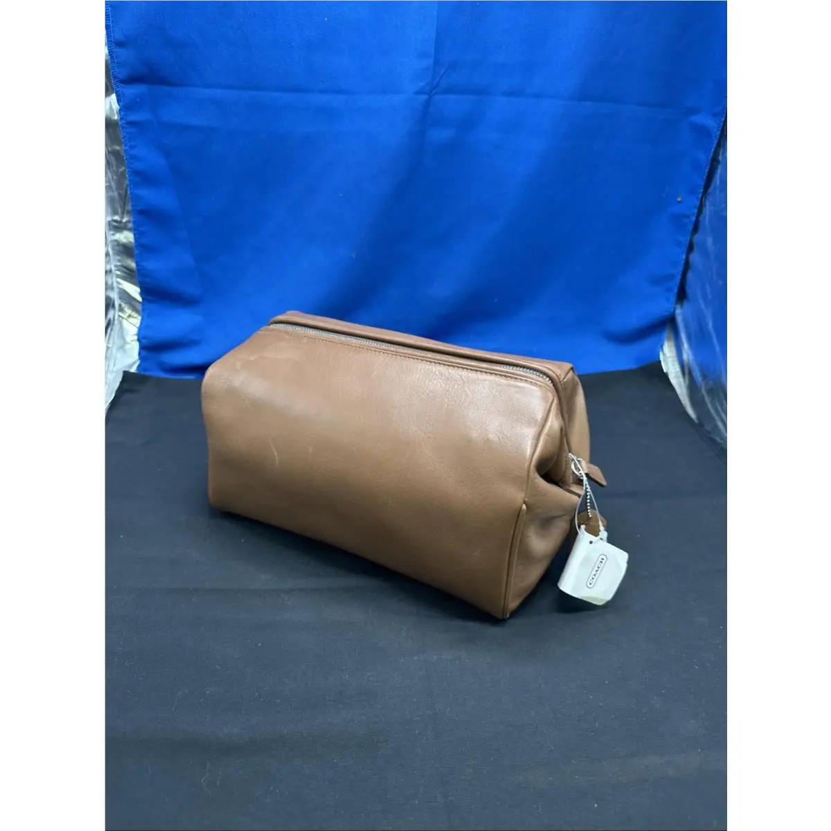 Coach Mens Tobacco Tan Leather Travel Kit Case Bag B3B