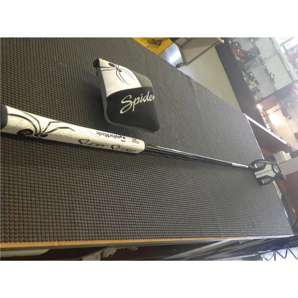 Taylormade Spidertour 3 Left Handed w/ Spider Head Cover TDY031514