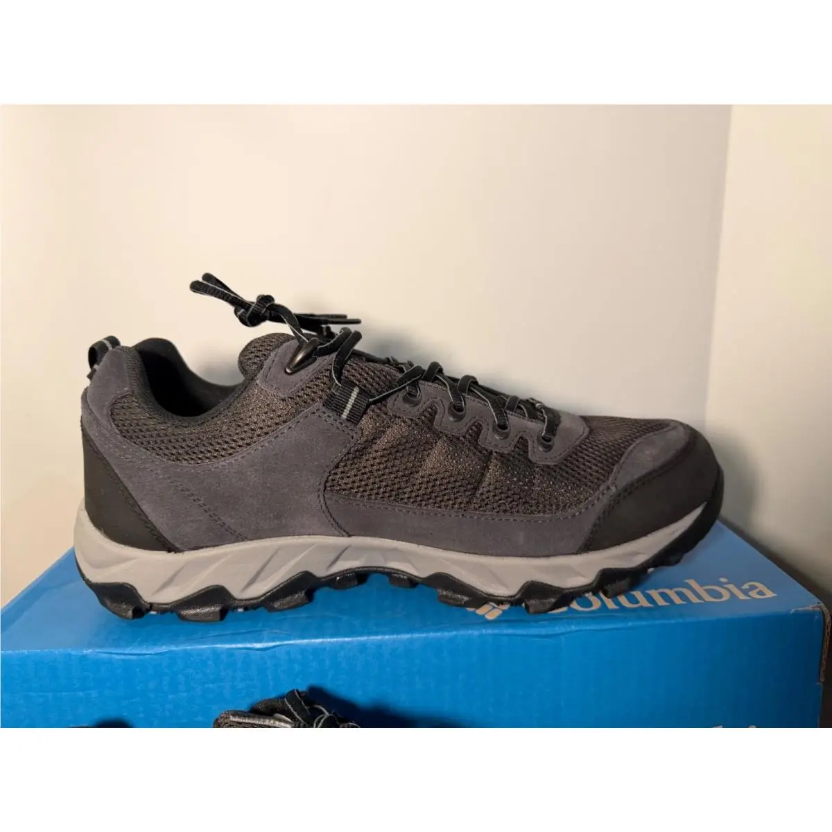 Columbia shoes - Columbia Valley Pointe - Valley Pointe - Grey, Black 1