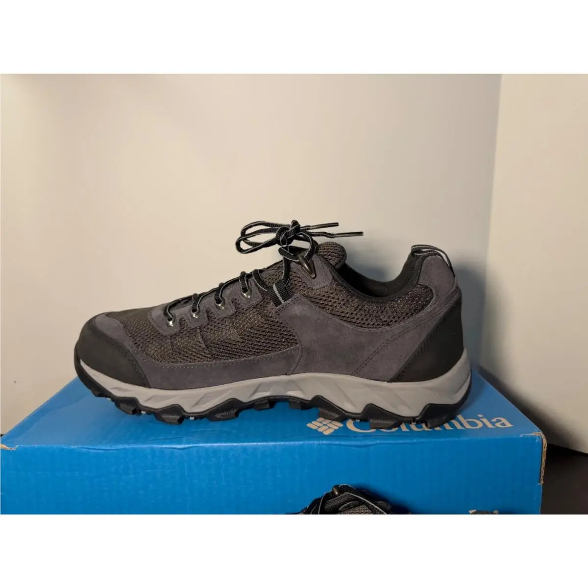 Columbia shoes - Columbia Valley Pointe - Valley Pointe - Grey, Black 5