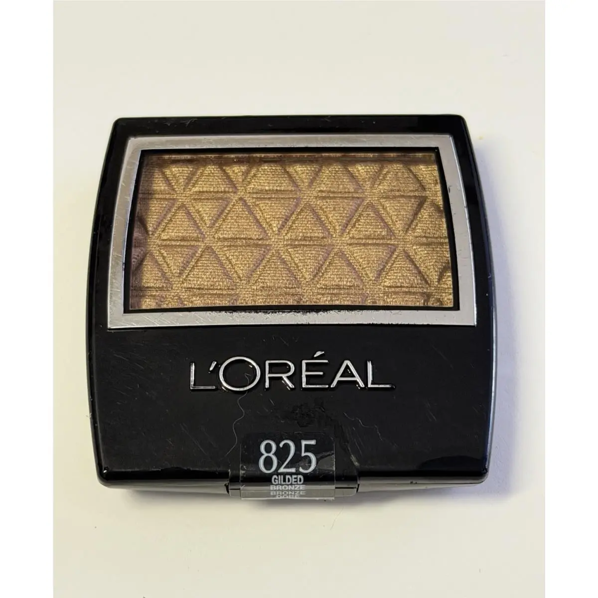 L`oreal Wear Infinite Studio Secrets Eye Shadow - 825 Gilded Bronze