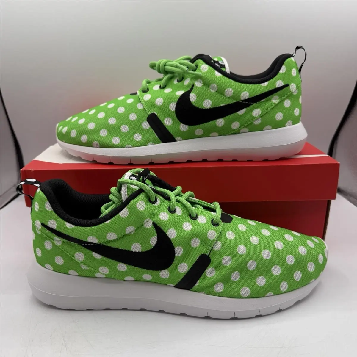 Nike Roshe NM QS Running Shoes Mens Sz 13 Green Polka Dot Sneakers 810857-300