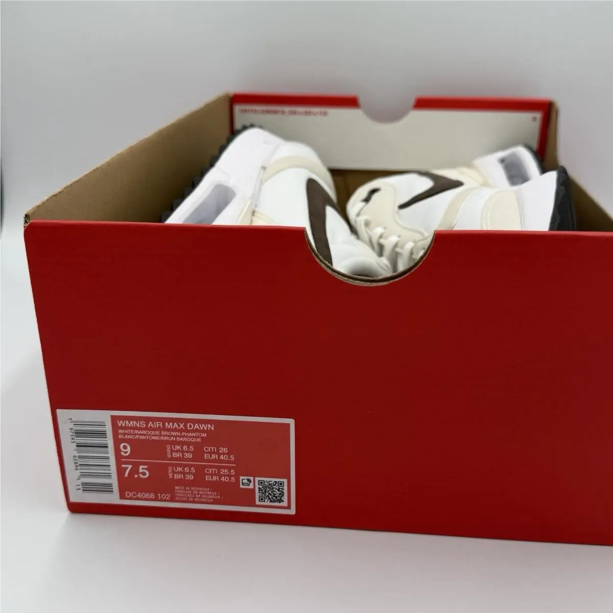 Nike shoes - Nike Air Max Dawn - Air Max Dawn - DC4068-102 - White/Brown 10