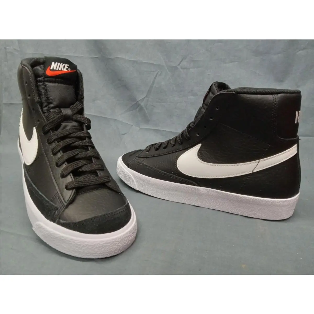 Nike Blazer Mid 77 GS Sneakers Leather Black White Boys Size 6