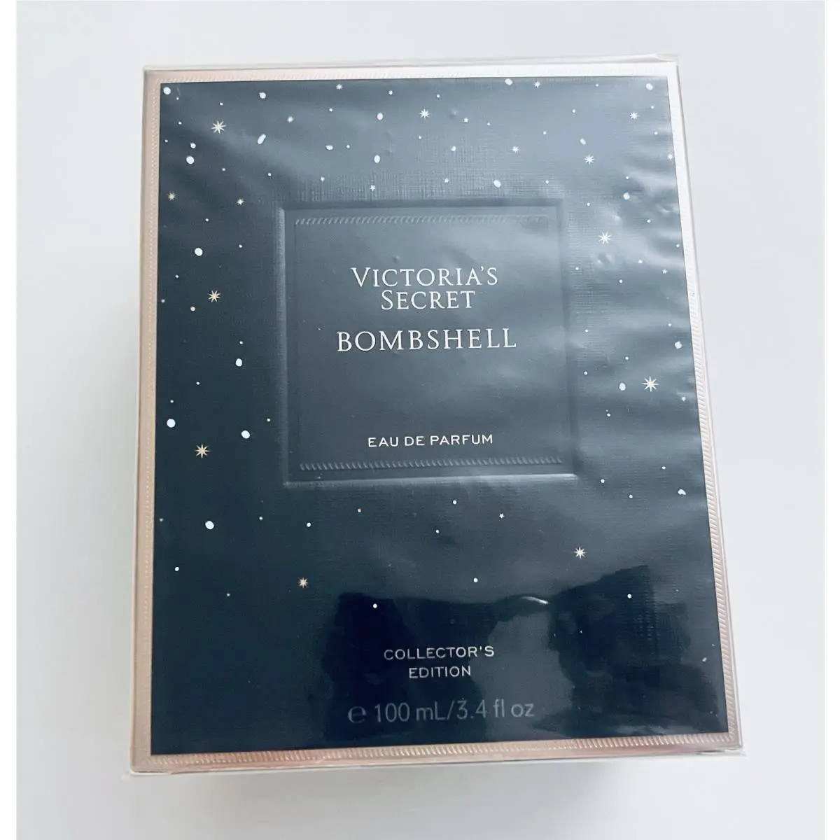 Victoria`s Secret Bombshell Collector`s Edition Perfume 3.4 oz Eau De Parfum