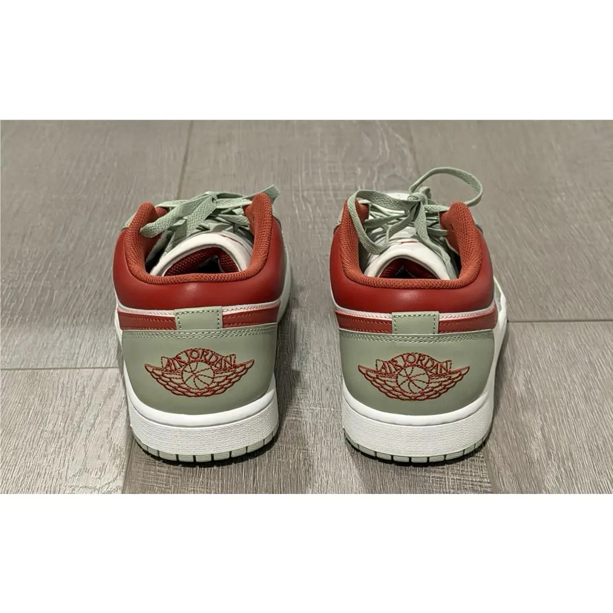 Nike shoes - Air Jordan 1 - Air - 553558-133 - White 1