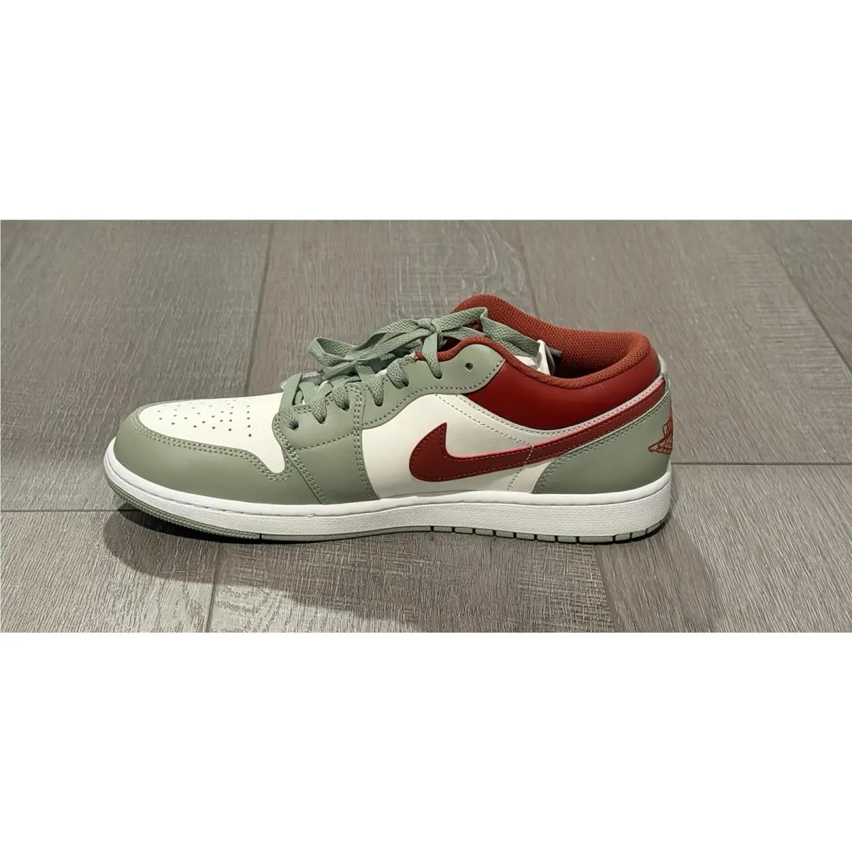 Nike shoes - Air Jordan 1 - Air - 553558-133 - White 5