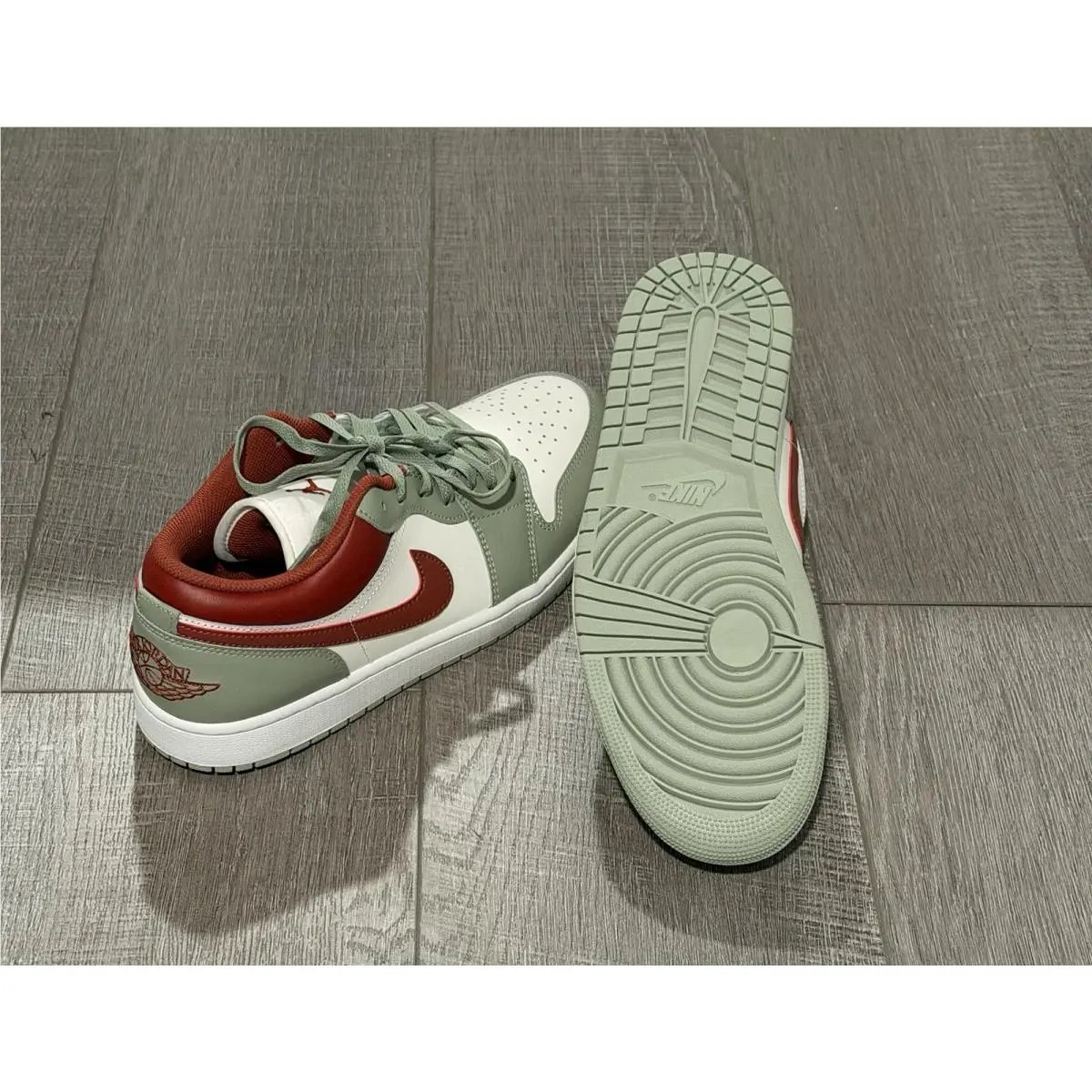 Nike shoes - Air Jordan 1 - Air - 553558-133 - White 6