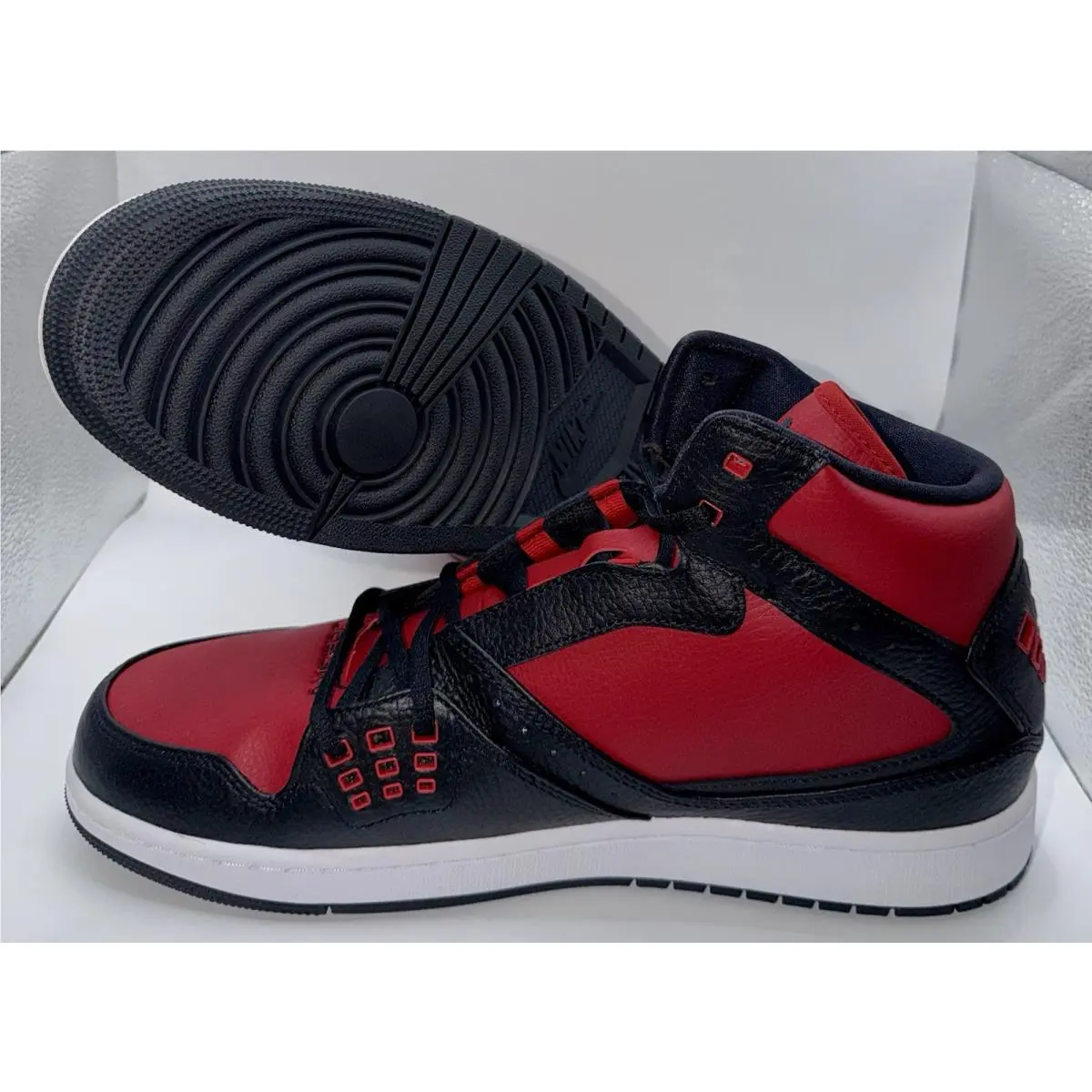 Nike shoes - Air Jordan 1 - Air - 372704-020 - Black 4
