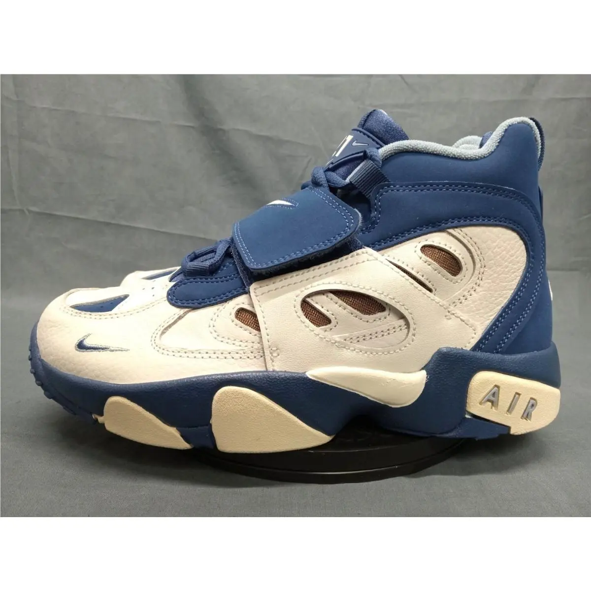 Nike shoes - Nike Air Diamond Turf 2 - IR4727 100 - Mystic Navy (UPC: 198729084019) 3