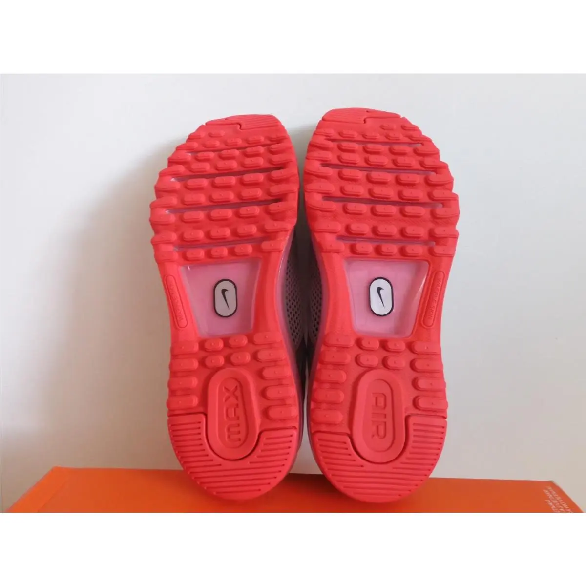 Nike shoes - Nike Air Max 2013 - Air Max - Silver (UPC: 887223067375) 5