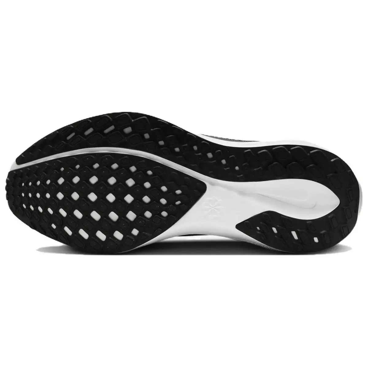 Nike shoes - Black (UPC: 0197593767578) 4