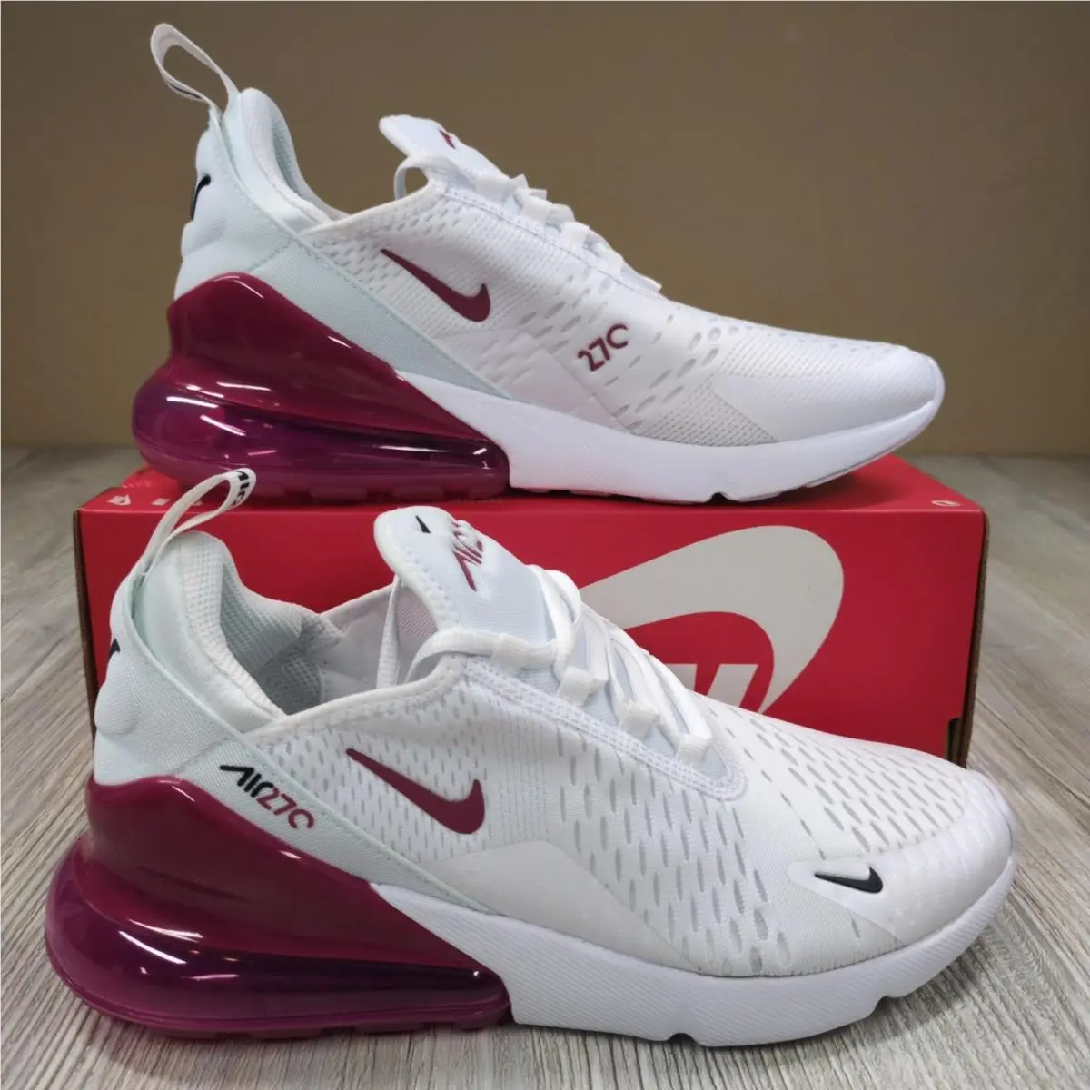 Nike Air Max 270 GS White/sweet Beet Size 7Y/Womens Size 8.5 943345-124
