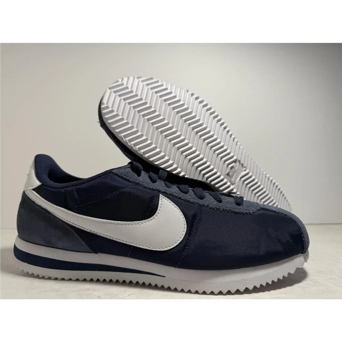 Nike Cortez Midnight Navy White Sneakers DZ2795-400 Women Size 10 / Men Size 8.5