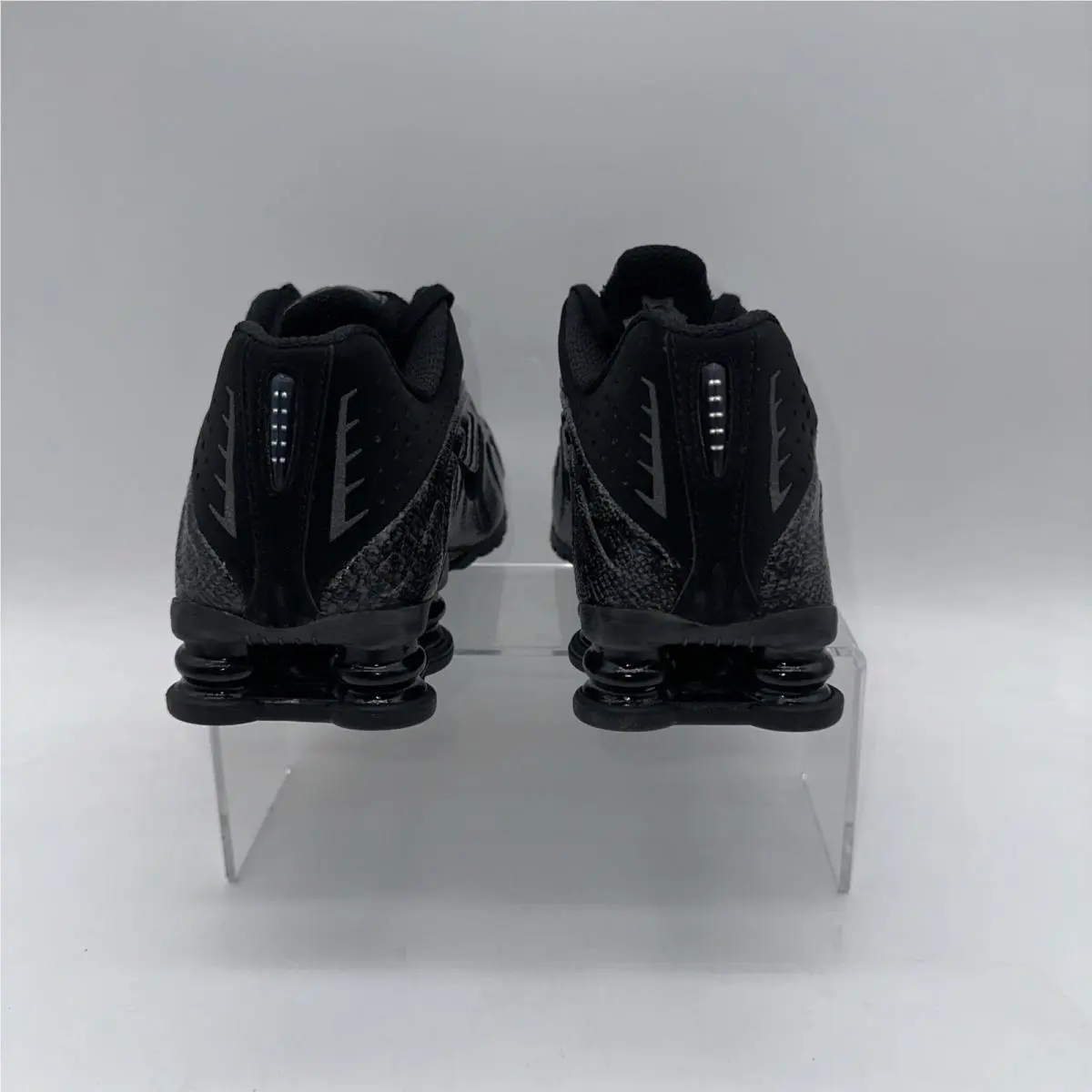 Nike shoes - Nike Shox - Shox - Black 2