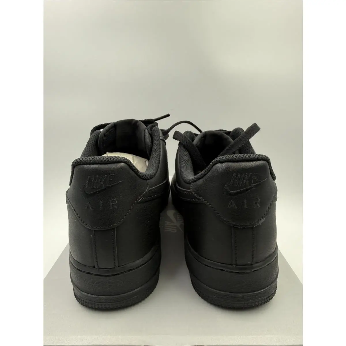Nike shoes - Black 1
