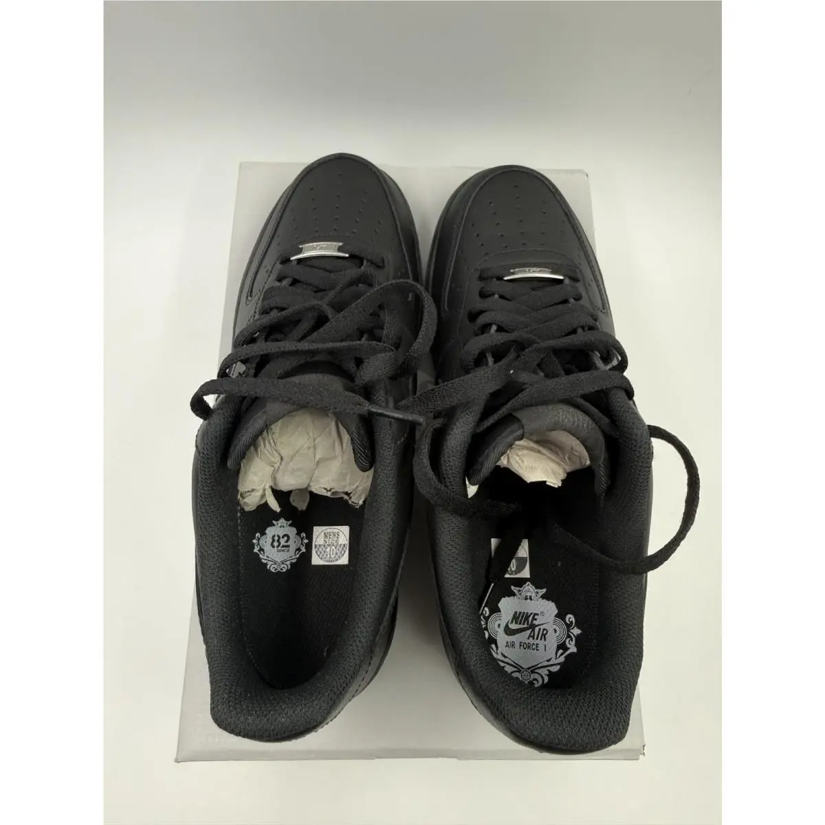 Nike shoes - Black 2