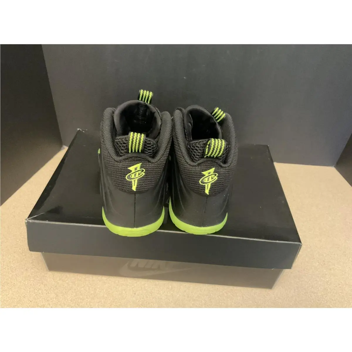 Nike shoes - Nike Little Posite - Little Posite - Black/Volt 5